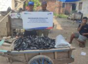 Laksanakan Program TJSL, BRI BO Karawang Salurkan 1.540 Paket Daging 