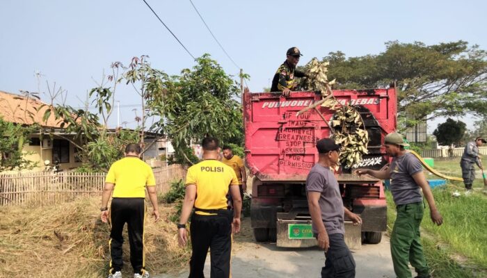 Koramil 0412 Klari Laksanakan Gotong Royong Guna Menyambut Hari Kemeredekaan RI ke 79