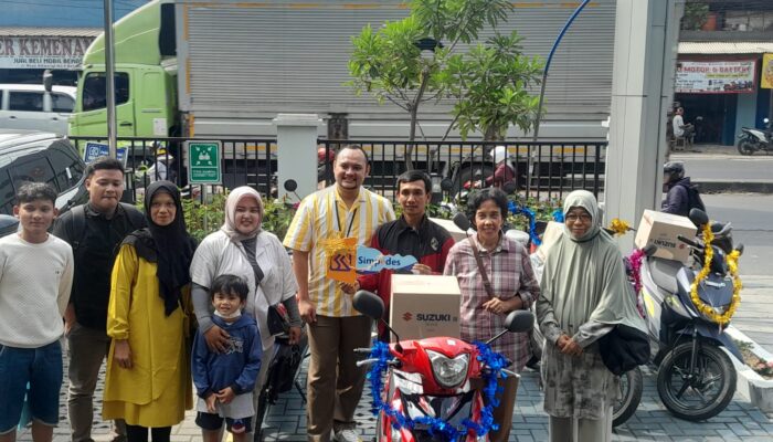 BRI KC Bekasi Siliwangi Serahkan Hadiah Undian Simpedes Semester 2 Tahun 2023