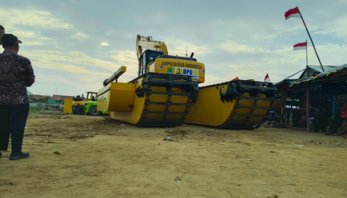 Diduga Melenceng dari RPJMD, Alat Berat Senilai Nyaris Rp 10 Miliar di Beli Pemkab Karawang