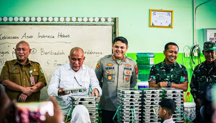 Menuju Indonesia Emas 2045, Dandim 0604 Karawang Kawal Program Makan Gratis