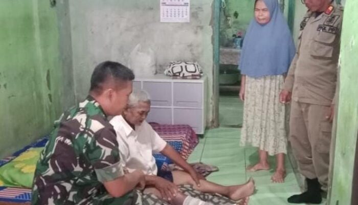 Pak Rinan Terbaring Sakit, TNI Datang Memberi Harapan di Saat Yang Paling Sulit