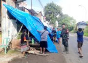 Banjir Melanda Dusun Benteng, Babinsa: Warga Terdampak Mengungsi ke Tenda Darurat