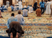 Subuh Berjamaah: Cahaya Spiritual di Tengah Gemerlap Dunia