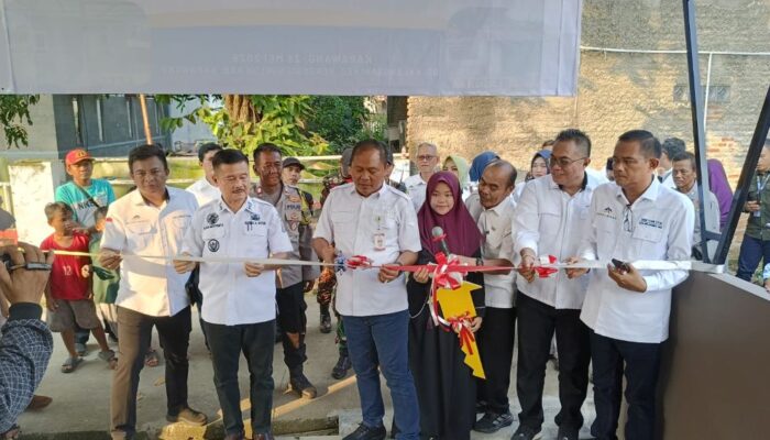 Rp120 Juta Asprumnas Gelontorkan untuk Bedah Rumah Anak Yatim di Karawang