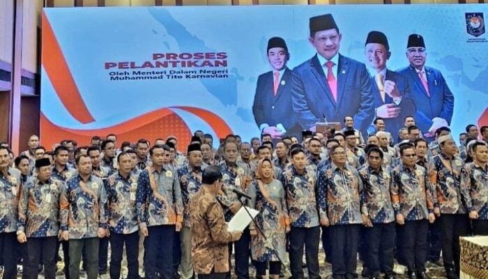 Mendagri Resmi Lantik Pengurus Adkasi, Dorong DPRD Prioritaskan Aspirasi Publik