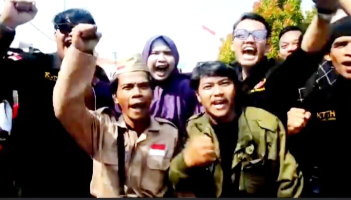 MengIndonesiakan Indonesia ala Karang Taruna Tunas Harapan Jelang 17 Agustus