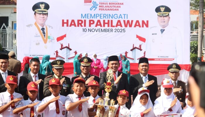 Kalahkan Ratusan Sekolah, SDN Batujaya IV Ukir Sejarah Juara 1 Lomba Tata Upacara Bendera Karawang 2025