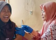 Puskesmas Plawad Kobarkan Perisai Imunitas Anak SD! Ribuan Siswa Karawang Timur Disuntik Vaksin Pemutus Rantai Difteri Tetanus