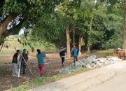 Kodim 0604/Karawang Kebut Jembatan di Atas Sungai Ciherang