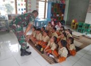 Babinsa Nagasari Tanamkan Cinta Tanah Air Sejak Dini di TK Kartika