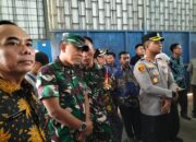 Dandim Karawang Kawal Ketat Sidak Mentan RI di Gudang Bulog, Pastikan Stok Pangan Aman