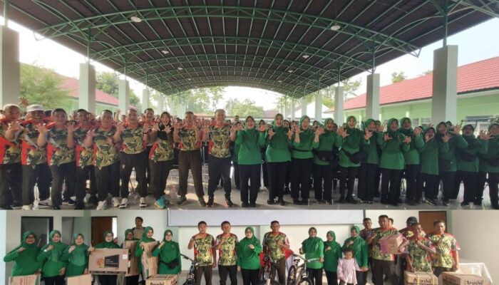 Di Hadapan Prajurit dan Persit, Dandim 0604/Karawang Ingatkan Pentingnya Salat Tepat Waktu