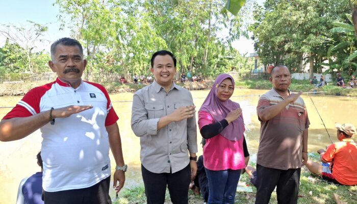 Ketua RW 07 Plawad Gelar Syukuran Mancing Gratis untuk Warga