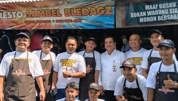 Cerita Seru Santap Siang Bupati Aep di Telagasari: Sebut Dandim Karawang Sampai Nambah Porsi!