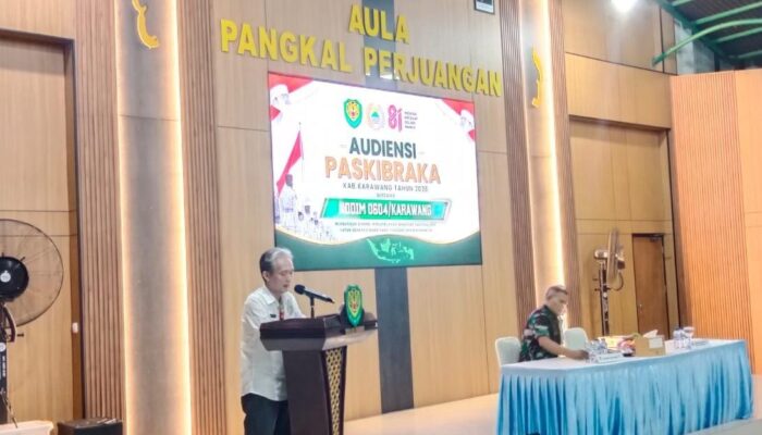 Kesbangpol Karawang Tekankan Peran Paskibraka sebagai Teladan