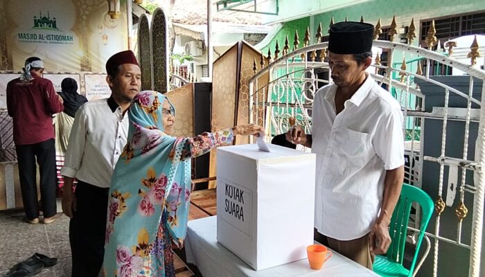 Ketua DKM di Karawang Wetan Dipilih Langsung, Muhammad Karya Harap Warga Makin Rajin ke Masjid
